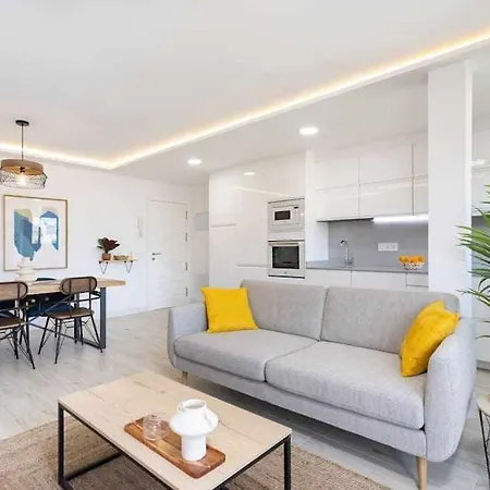 Sunnyland Apartment Arona * Cho