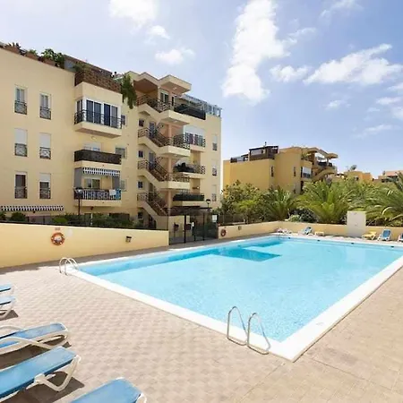 Sunnyland Apartment Arona Lägenhet *