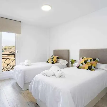 Sunnyland Arona Apartament