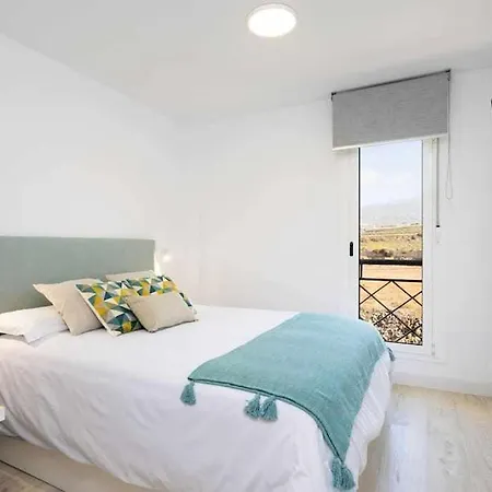 Sunnyland Apartment Arona Cho